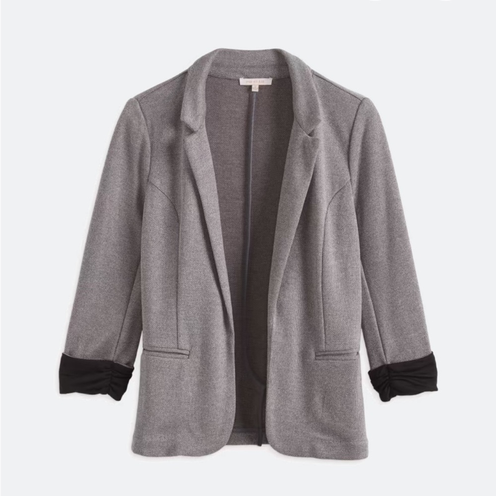 Skies Are Blue Gray Knit Blazer